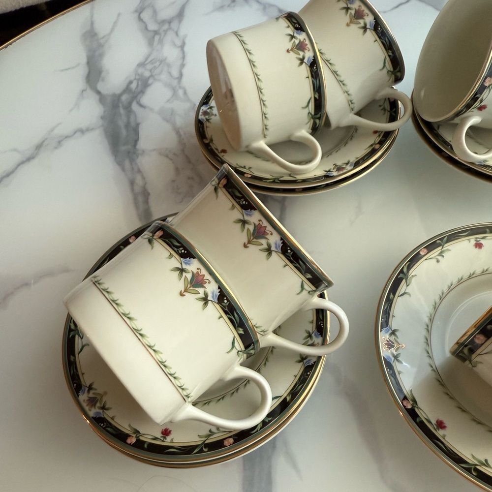 MIKASA VINTAGE FINE CHINA SPRING LYRIC CUPS AND SAUCERS, 7 PERSONS #L3107